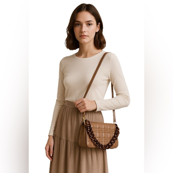 Like Dreams Taupe Quilted Shoulder Bag with Tortoise Chain & Detachable Strap - Picture 3 of 16